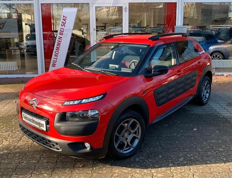 Rot Gebraucht 2016 Citroën C4 Cactus SELECTION Kleinwagen | 12.995 € - Bild 1/4