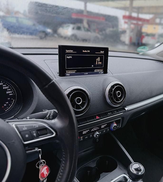 Gebraucht Audi A3 Ambiente 122 PS (89 kW) 2012 Grau Kleinwagen