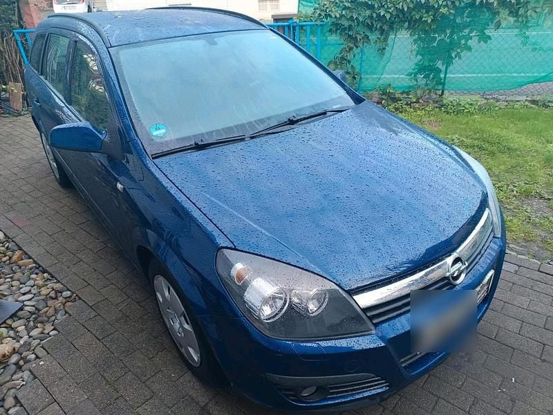 Blau Gebraucht 2006 Opel Astra Kombi | 799 € (Superpreis) - Bild 1/4