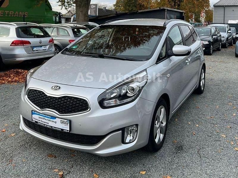 Gebraucht Kia Carens Vision 166 PS (122 kW) 2014 Silber Van / Kleinbus