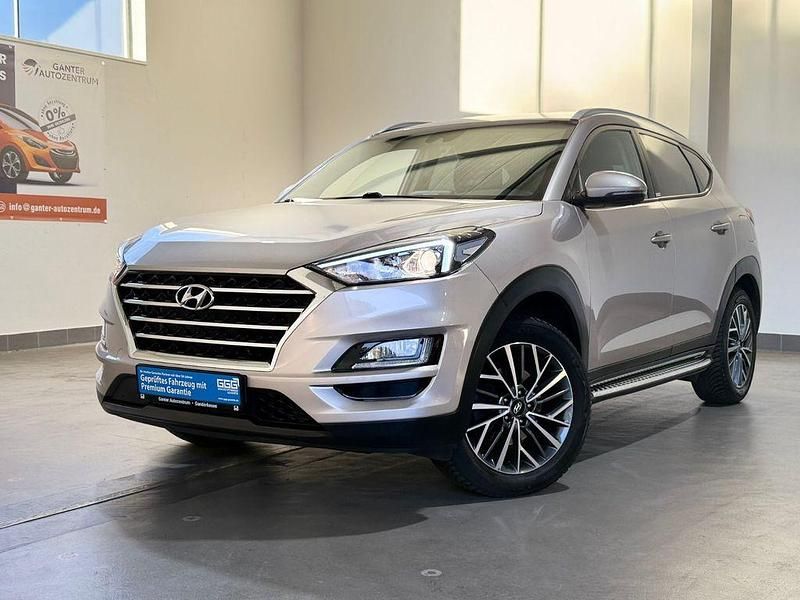 Weiß Gebraucht 2020 Hyundai Tucson Advantage SUV | 19.999 € (Guter Preis) - Bild 1/3