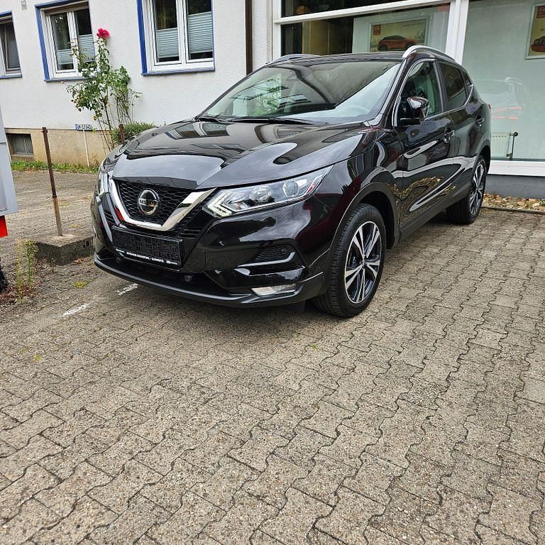 Schwarz Gebraucht 2020 Nissan Qashqai N-Way SUV | 16.700 € (Guter Preis) - Bild 1/4