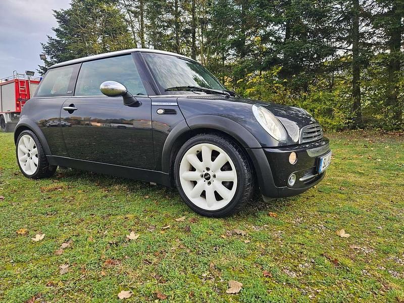 Schwarz Gebraucht 2006 Mini Cooper Kleinwagen | 4.790 € (Superpreis) - Bild 1/4