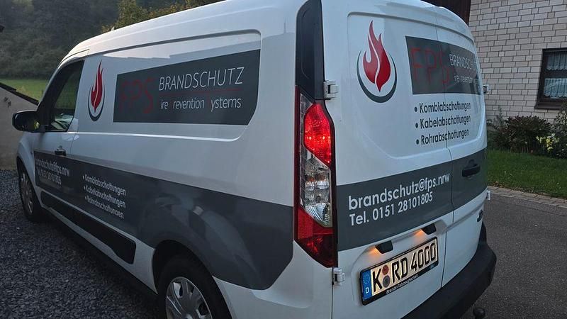 Weiß Gebraucht 2021 Ford Transit Van / Kleinbus | 11.500 € - Bild 1/4