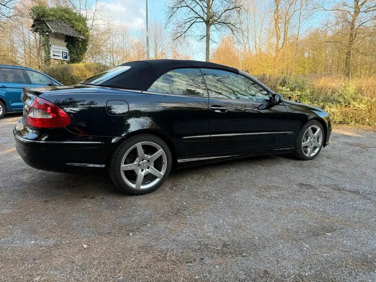 Gebraucht Mercedes CLK350 AMG 272 PS (200 kW) 2005 Schwarz Cabrio
