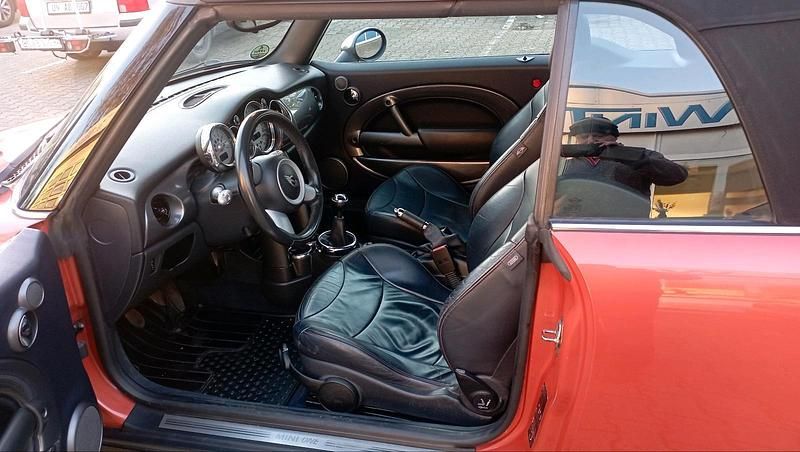 Gebraucht Mini One Cabriolet 90 PS (66 kW) 2006 Orange Cabrio