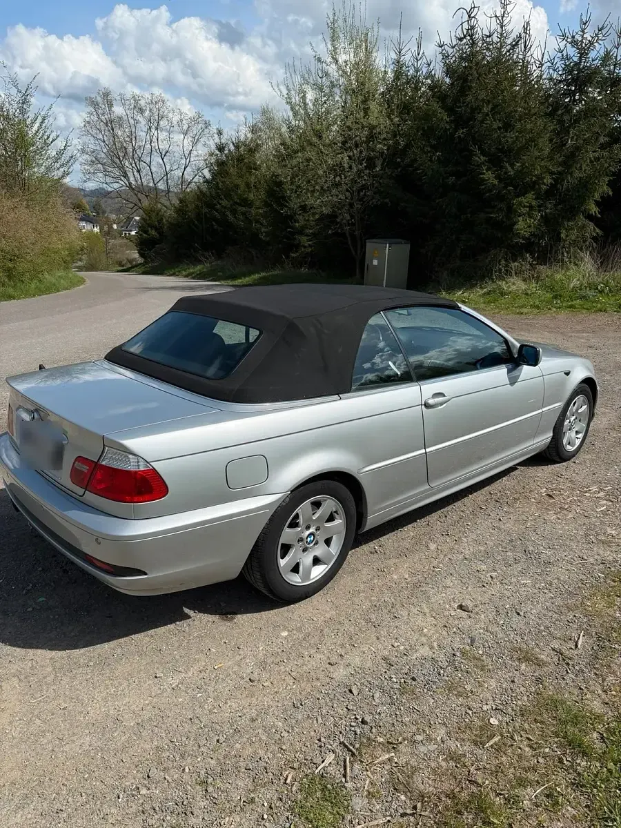 Gebraucht BMW 320 Cabriolet 170 PS (125 kW) 2005 Silber Cabrio