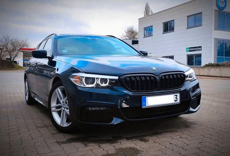 Gebraucht BMW 530 M Sport 300 PS (220 kW) 2018 Schwarz Kombi