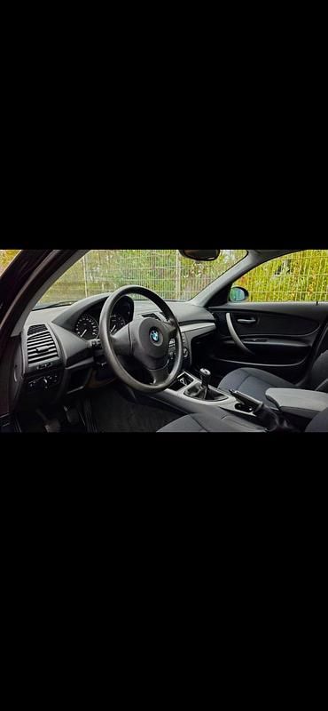 Gebraucht BMW 116 119 PS (87 kW) 2007 Schwarz Kleinwagen