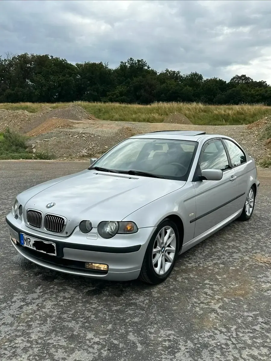 Gebraucht BMW 320 195 PS (143 kW) 2003 Silber Coupé
