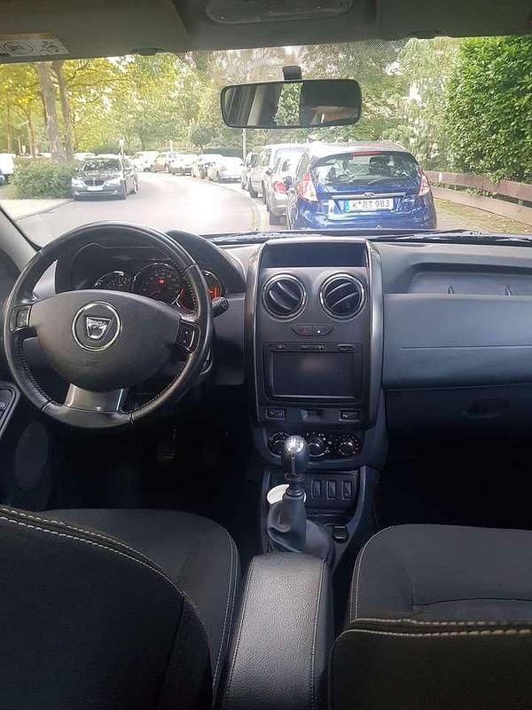 Gebraucht Dacia Duster 125 PS (91 kW) 2014 SUV