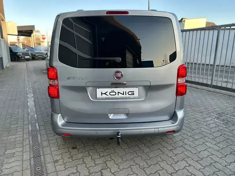Gebraucht Fiat Scudo 144 PS (105 kW) 2022 Grau Van