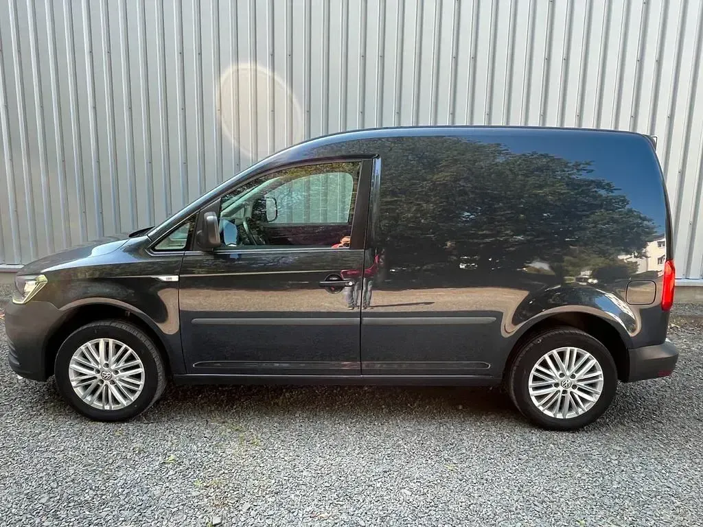 Gebraucht VW Caddy 102 PS (75 kW) 2016 Blau Van / Kleinbus