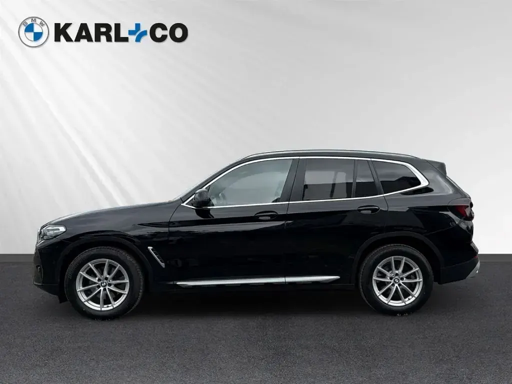Używany BMW X3 Performance 189 KM (139 kW) 2023 Czarny SUV