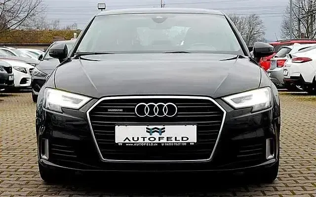 Gebraucht Audi A3 Sport 184 PS (135 kW) 2017 Schwarz Limousine