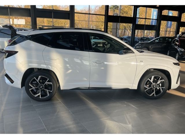 Neu Hyundai Tucson N Line 160 PS (117 kW) 2025 Atlas white / sol SUV