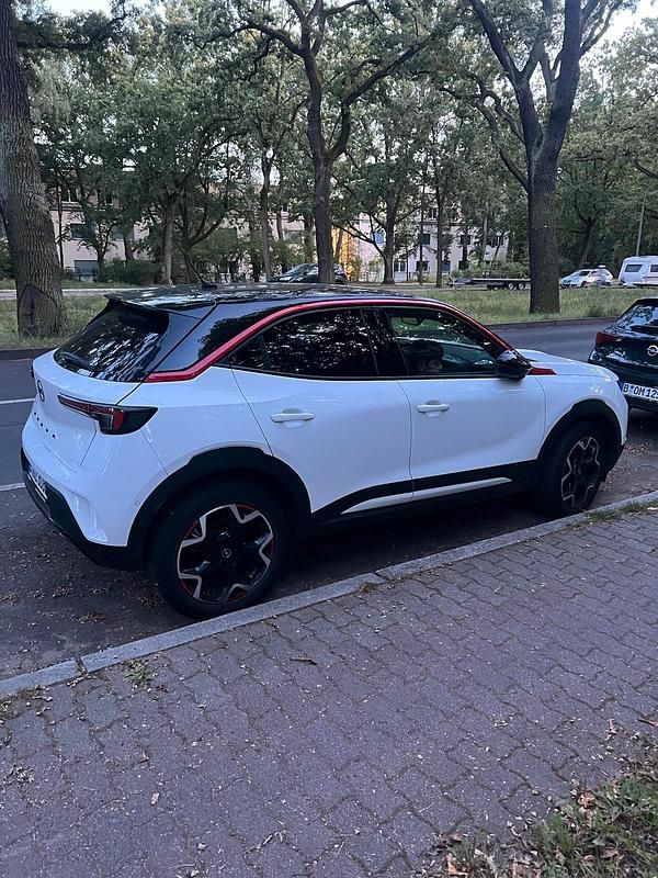Weiß Gebraucht 2021 Opel Mokka X SUV | 18.000 € (Fairer Preis) - Bild 1/4