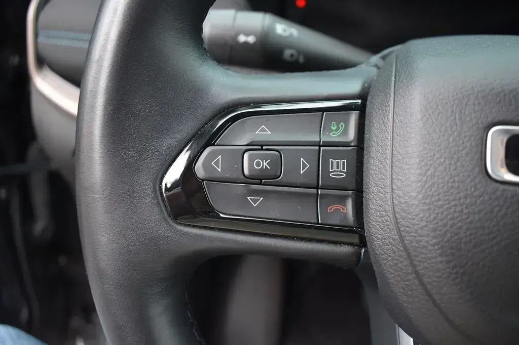 Gebraucht Jeep Compass Limited 190 PS (139 kW) 2022 Grau SUV
