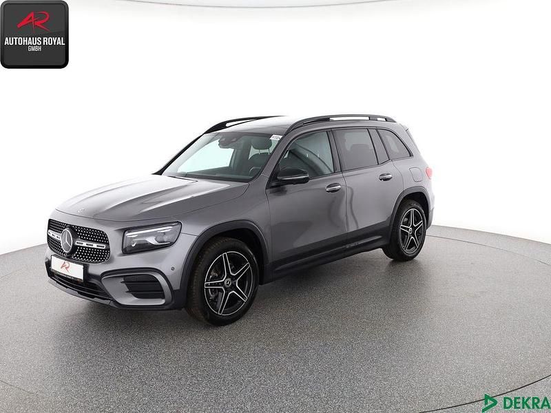 Mountaingrau Gebraucht 2024 Mercedes GLB200 AMG SUV | 42.780 € (Fairer Preis) - Bild 1/4