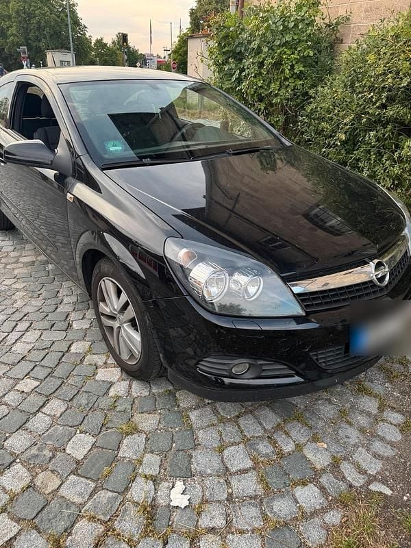 Gebraucht Opel Astra GTC 120 PS (88 kW) 2008 Schwarz Coupé