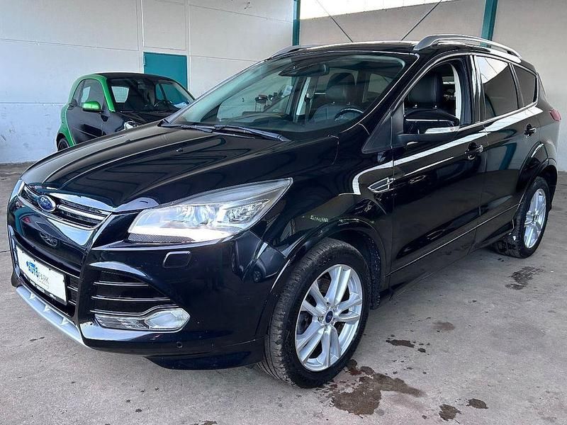 Gebraucht Ford Kuga Individual 163 PS (119 kW) 2014 Schwarz SUV