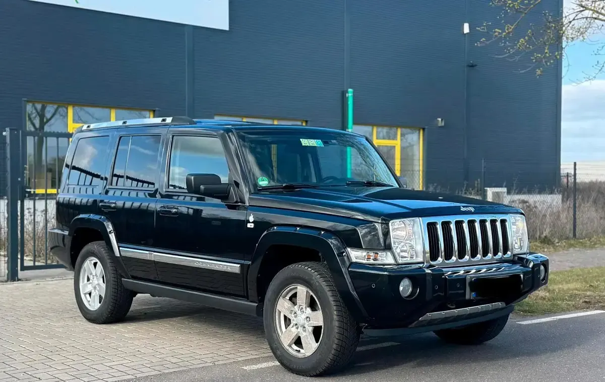 Second-hand Jeep Commander 233 CP (171 kW) 2007 Bej SUV