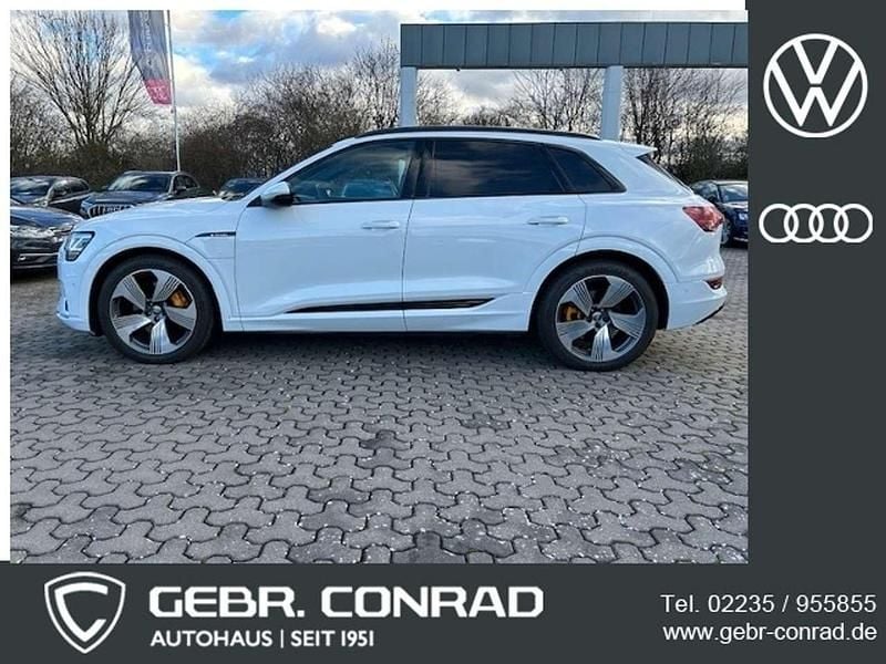 Weiß Gebraucht 2019 Audi e-tron Advanced SUV | 35.789 € (Fairer Preis) - Bild 1/4