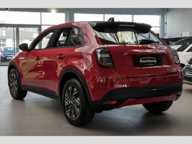 Gebraucht Fiat 600E Red 114 kW (156 PS) 2023 Rot SUV