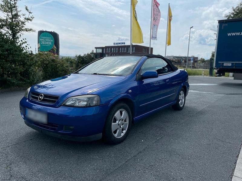Gebraucht Opel Astra Cabriolet 125 PS (91 kW) 2003 Blau Cabrio