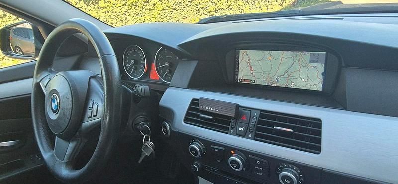 Usata BMW 523 Advantage 2009 Nero Berlina