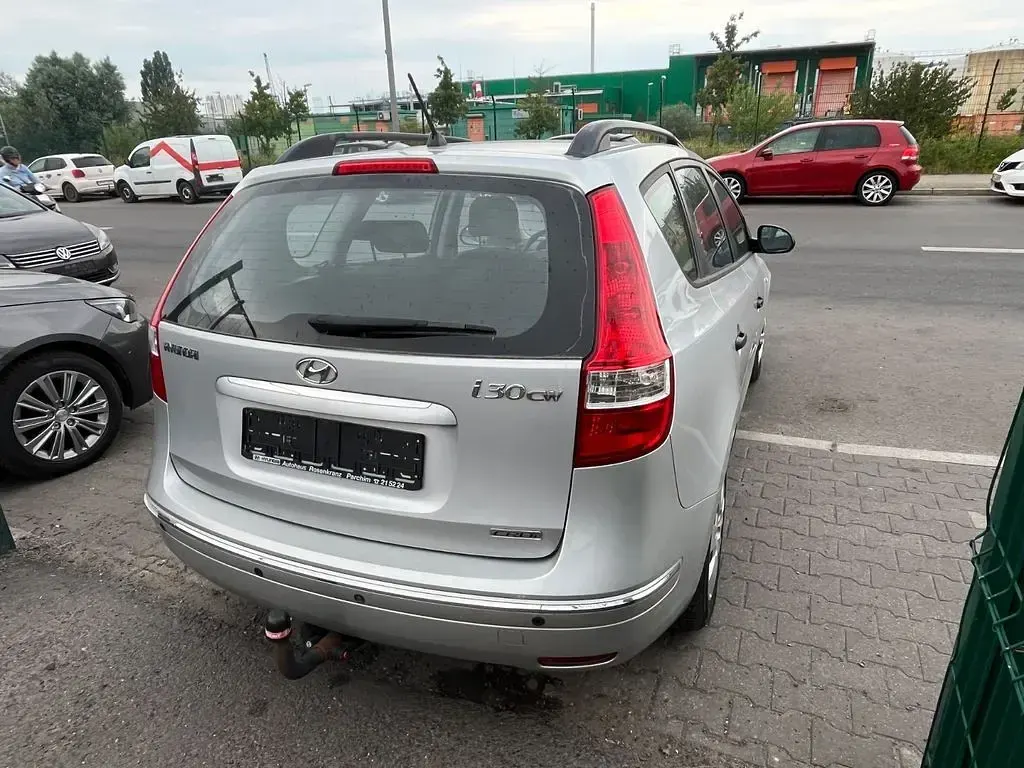 Gebraucht Hyundai i30 Classic 90 PS (66 kW) 2008 Silber Kombi
