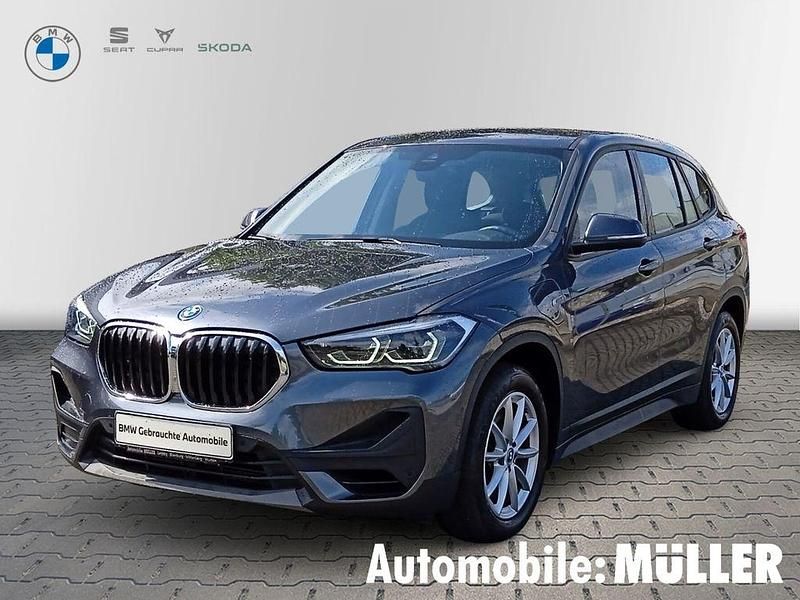 Grau Gebraucht 2022 BMW X1 Advantage SUV | 24.970 € (Fairer Preis) - Bild 1/4