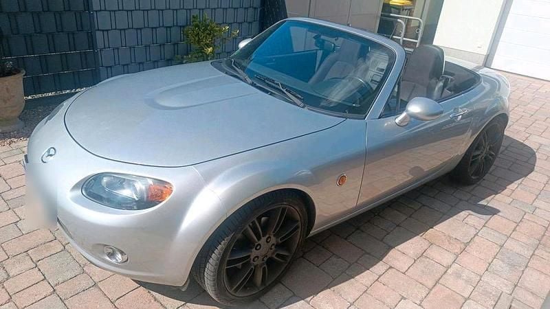 Usata Mazda MX5 126 CV (92 kW) 2006 Argento Cabrio