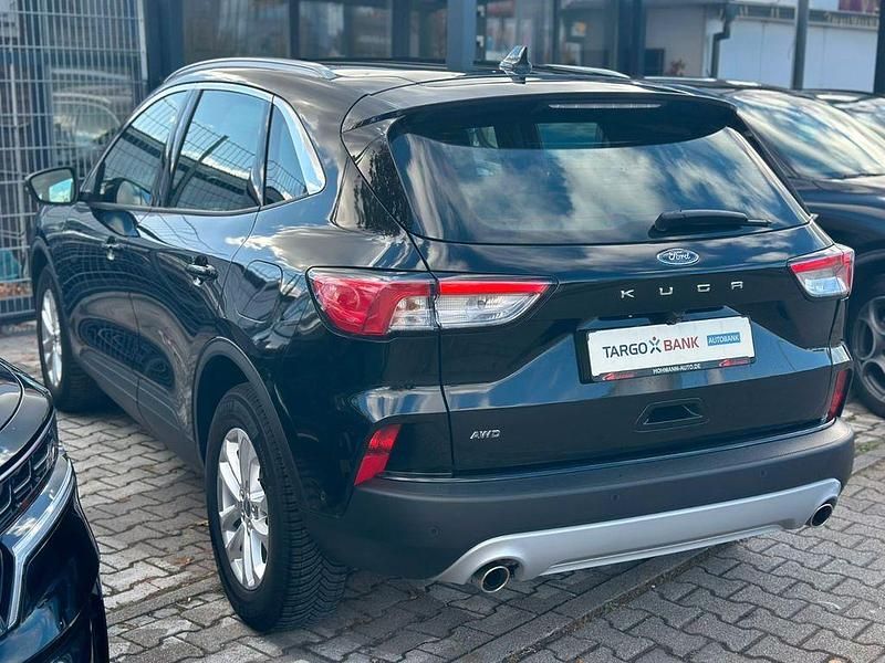 Gebraucht Ford Kuga Titanium 190 PS (139 kW) 2022 Schwarz SUV