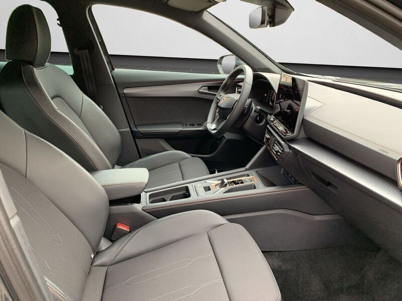 Gebraucht Cupra Formentor 150 PS (110 kW) 2024 Magnetic grau metallic (metallic) SUV