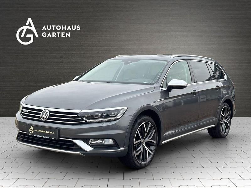 Grau Gebraucht 2017 VW Passat Alltrack Kombi | 23.950 € (Fairer Preis) - Bild 1/4