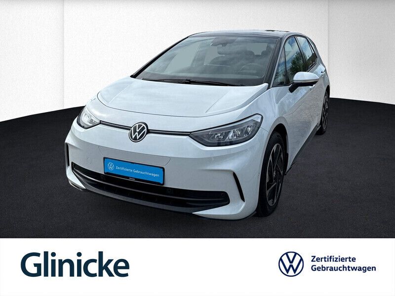 Weiß Gebraucht 2024 VW ID.3 Pro Kleinwagen | 31.580 € (Fairer Preis) - Bild 1/3