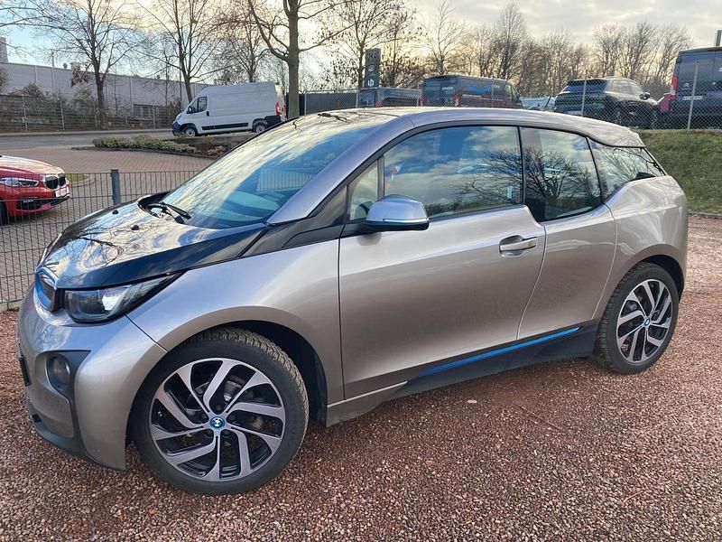 Grau Gebraucht 2014 BMW i3 Kleinwagen | 11.900 € (Teuer) - Bild 1/4