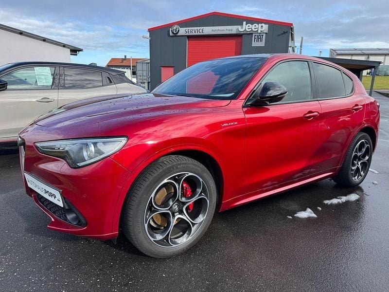 Gebraucht Alfa Romeo Stelvio Veloce 209 PS (153 kW) 2022 Rosso etna SUV