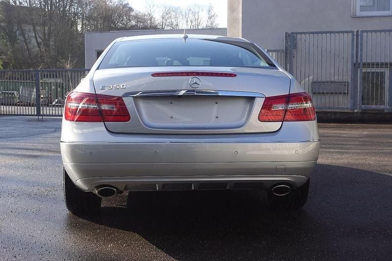Gebraucht Mercedes E350 272 PS (200 kW) 2009 Iridiumsilber metallic Coupé