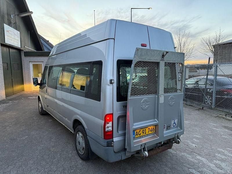 Gebraucht Ford Transit Trend 116 PS (85 kW) 2009 Silber Van / Kleinbus
