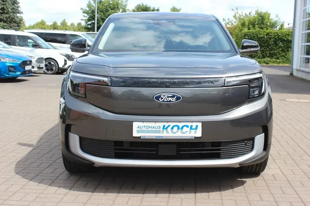 Neu Ford Explorer Premium 210 kW (286 PS) 2026 Grau SUV