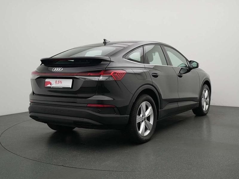 Gebraucht Audi Q4 e-tron 125 kW (170 PS) 2022 Mythosschwarz SUV