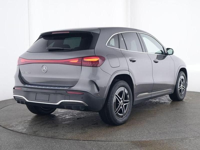 Gebraucht Mercedes EQA250+ AMG 139 kW (190 PS) 2025 Mountaingrau (grau) SUV