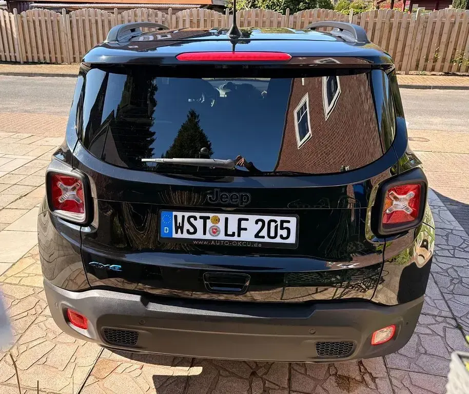 Gebraucht Jeep Renegade 190 PS (139 kW) 2022 Schwarz SUV