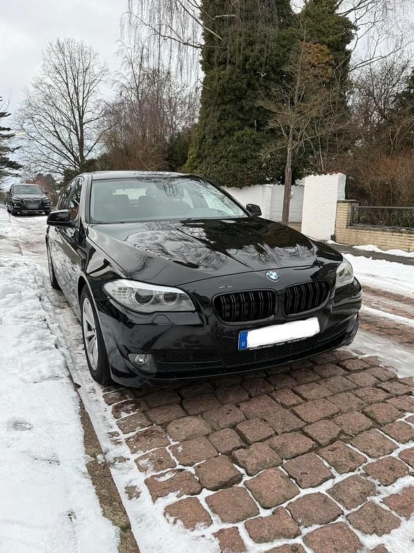 Gebraucht BMW 525 204 PS (150 kW) 2010 Schwarz Limousine