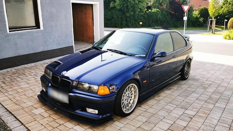 Blau Gebraucht 2000 BMW 323 Compact Kleinwagen | 7.500 € (Teuer) - Bild 1/4