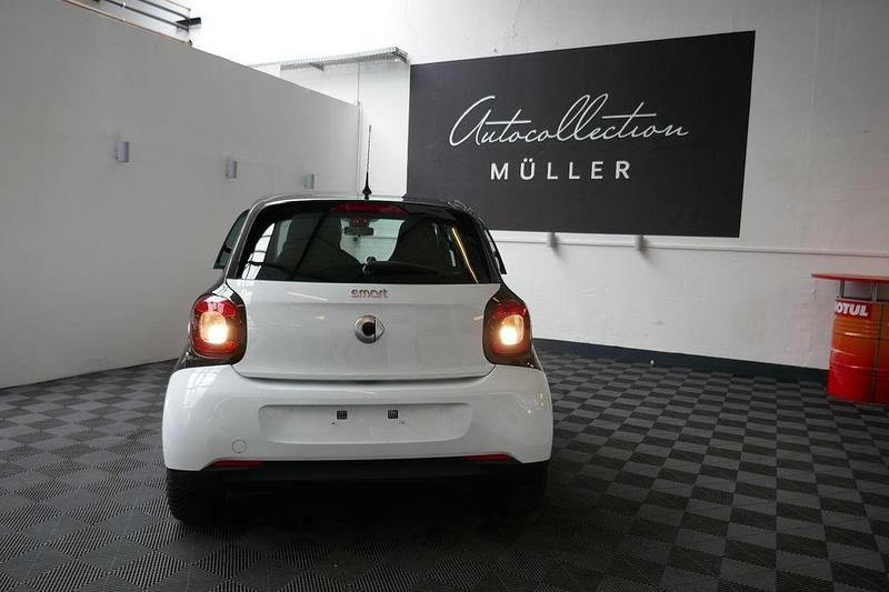 Gebraucht Smart ForFour 221 PS (162 kW) 2018 Schwarz Kleinwagen