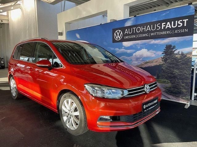 Gebraucht VW Touran Highline 150 PS (110 kW) 2017 Orange metallic Van / Kleinbus