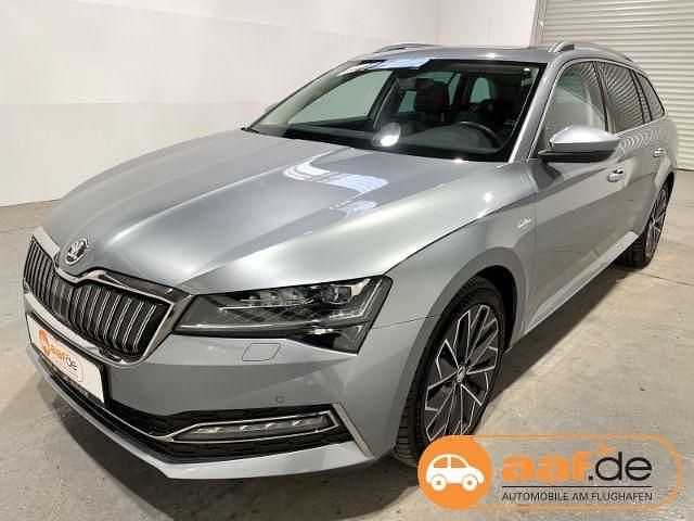 Gebraucht Skoda Superb LAURIN & KLEMENT 218 PS (160 kW) 2020 Grau Kombi